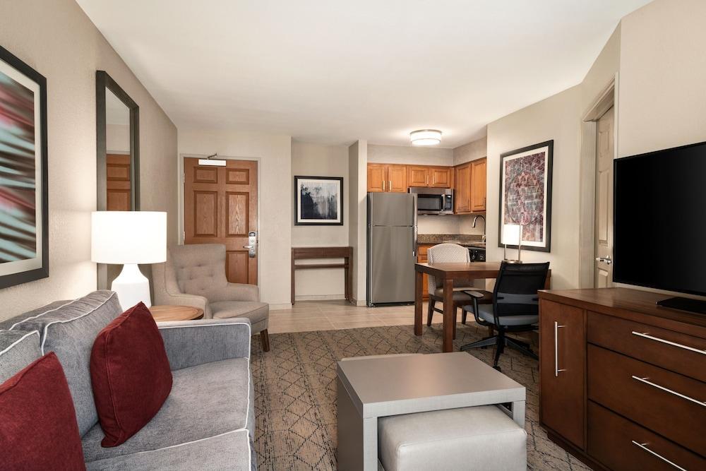 Homewood Suites By Hilton Portland Airport Εξωτερικό φωτογραφία